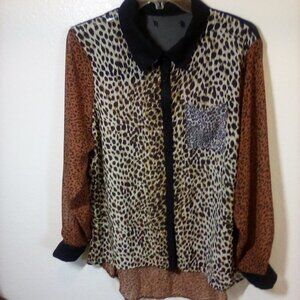 Pretty Long Sleeve Button Down Animal Print Blouse Size: 1X